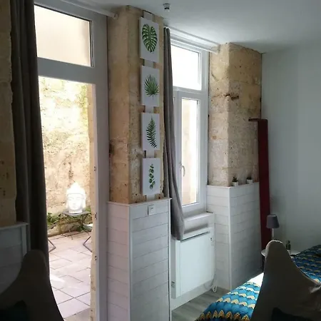Studio Avec Terrasse Et Garage * Bordeaux