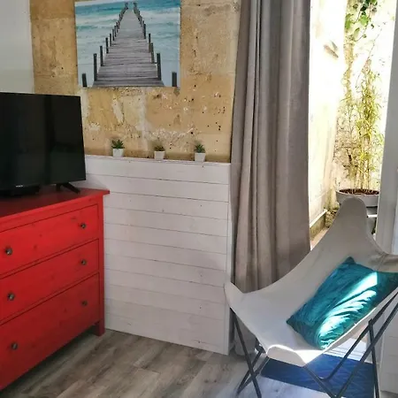 Studio Avec Terrasse Et Garage